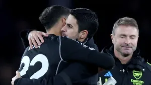 Mikel Arteta says Arsenal motivated to help David Raya win Golden Glove