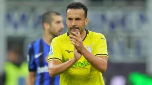 Pedro deals blow to Inter Milan title hopes as Villarreal reach Champions League