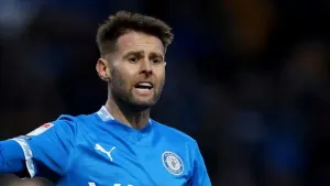 Stockport to face Leyton Orient in play-offs after beating Wycombe