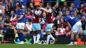 West Ham finish with a flourish with victory at relegated Ipswich
