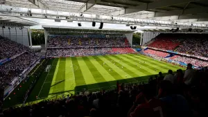 Will Still relinquishes Lens head coach role due to personal reasons