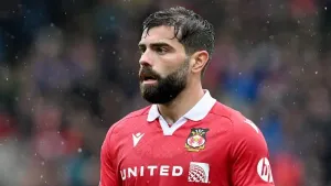 Wrexham celebrate promotion in style with win at Lincoln