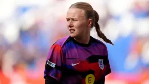 England goalkeeper Hannah Hampton hopes to ‘live up to the legacy’ of Mary Earps