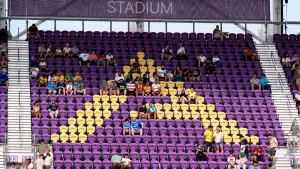 FIFA has defended ticket sales at the Club World Cup after another sparse attendance at the match between Ulsan HD and Mamel