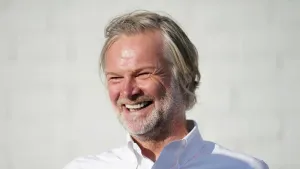 Steven Pressley appointed Dundee head coach