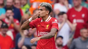 Luis Diaz leaves Liverpool training camp to finalise Bayern Munich move