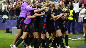 Wednesday’s briefing: Lionesses do it the hard way while Rangers start with win