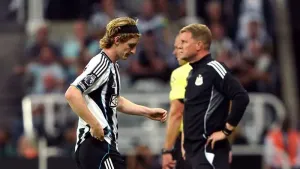 Anthony Gordon apologises to Newcastle and Van Dijk for red-card challenge