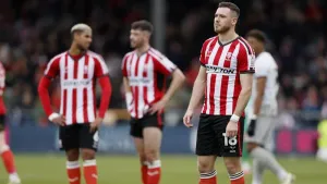 Ben House goal against Burton sends Lincoln through to Carabao Cup third round