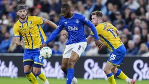 Beto wraps up routine cup win for Everton against League One Mansfield