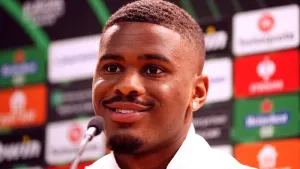 Chelsea sign 19-year-old Netherlands defender Jorrel Hato from Ajax