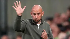 David Gray delighted as Hibernian respond to Midtjylland loss with win at Dundee