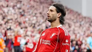 Dominik Szoboszlai free-kick gives Liverpool victory over Arsenal