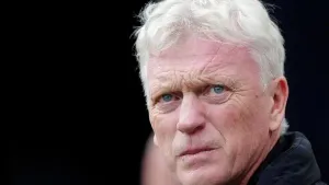 Everton boss David Moyes frustrated by a lack of options in defence