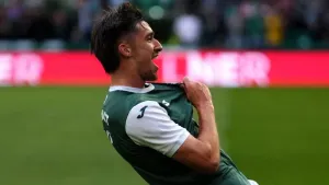 Kieran Bowie at the double as Hibernian add to Steven Pressley woes