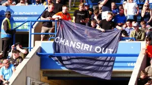 Leicester strike late after resistance of beleaguered Sheff Wed players and fans