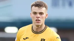 Lewis Smith stars as Livingston see off fellow top-flight new boys Falkirk