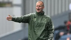 Liam Manning lauds in-form Norwich hero Josh Sargent as ‘best 9’ in Championship