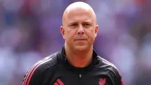 Liverpool agree deal to sign Parma defender Giovanni Leoni