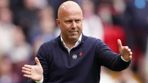 Liverpool would never hesitate to sign someone if given the chance – Arne Slot