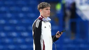 Manchester United want £50million for Chelsea target Alejandro Garnacho