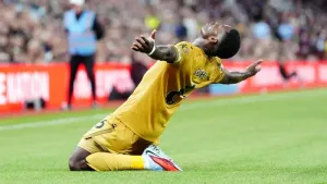 Marc Guehi among Crystal Palace’s scorers in easy win at struggling Aston Villa