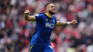 Matty Stevens and Marcus Browne on target as Wimbledon edge lowly Reading