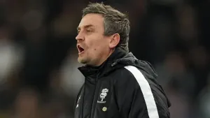 Michael Skubala proud of Lincoln efforts but angry with red card decision