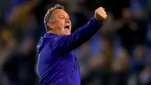 Micky Mellon hails Oldham’s transition back to EFL after Colchester draw