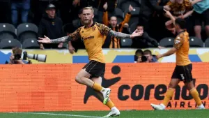 Oli McBurnie scores added-time winner as Hull beat Oxford in five-goal thriller