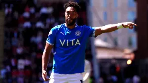 Stockport beat Wycombe to make it two wins from two