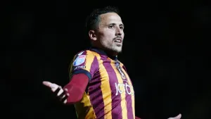 Stockport old boy Antoni Sarcevic haunts old club as Bradford complete comeback