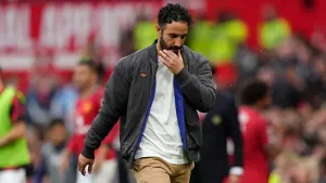 Sunday’s briefing: Man Utd finally win and Newcastle sign new striker