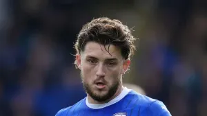 Swindon come from behind to pick up first win over Cambridge