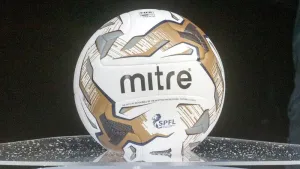 Ten-man Kelty Hearts leave it late to stun Montrose