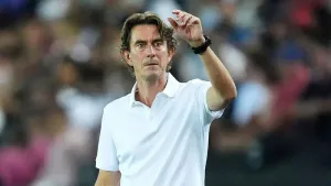 Thomas Frank only wants players who want to wear ‘fantastic badge’ of Tottenham