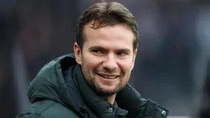 Tom Cleverley off the mark as Plymouth boss with league win over Blackpool