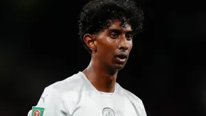 Vimal Yoganathan must learn from red card – Barnsley boss Conor Hourihane