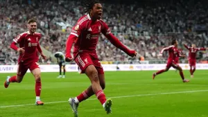 Virgil van Dijk hails Rio Ngumoha’s ‘dream debut’ for Liverpool at Newcastle