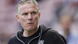 Wrexham boss Phil Parkinson welcomes return to ‘great league’ before away opener