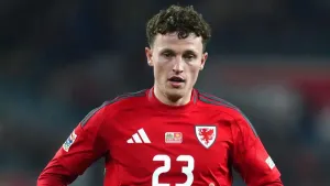 Wrexham break transfer record to sign Ipswich striker Nathan Broadhead