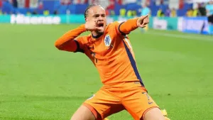 Xavi Simons heading to London as Tottenham join transfer chase