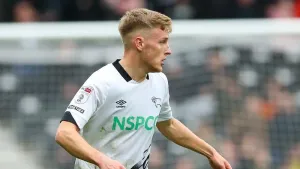 Alex Revell hails Harvey White for response to error in Stevenage’s win