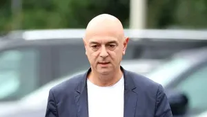 Daniel Levy steps down as Tottenham chairman with immediate effect