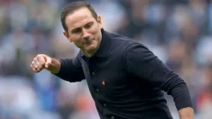 Frank Lampard hails ‘outstanding’ performance as Coventry remain unbeaten