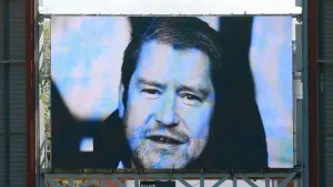 Liverpool Women pay tribute to Matt Beard ahead of Sunderland cup clash