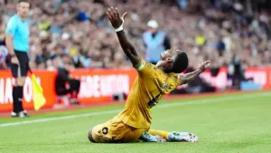 Liverpool agree Marc Guehi fee to add to deadline-day swoop for Alexander Isak