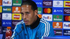 Liverpool captain Virgil van Dijk urges Alexander Isak to embrace pressure