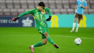 Man Utd swoop for goalkeeper Senne Lammens on deadline day