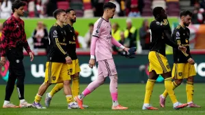 Matthijs de Ligt: Man Utd players must step up as pressure grows on Ruben Amorim